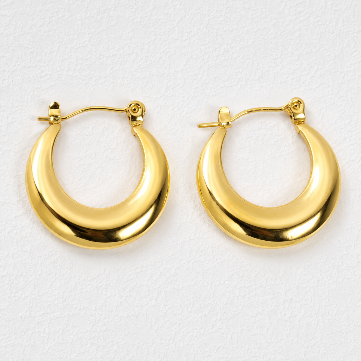Luna Curve Hoops