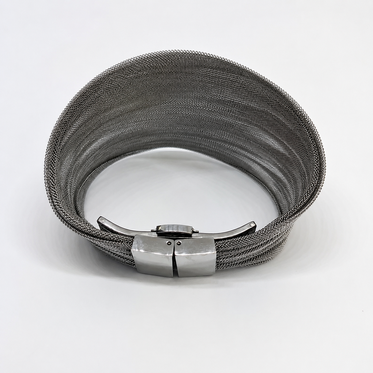 Sculptural mesh cuff bracelet