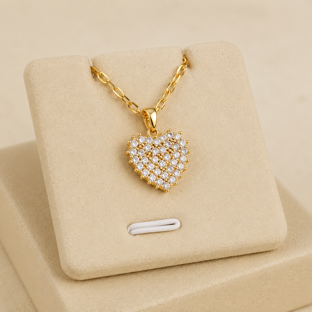 Eclat Heart Necklace