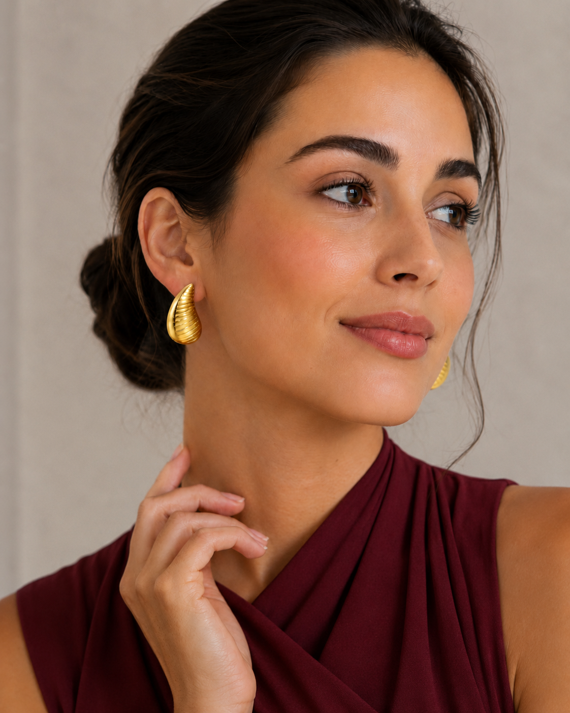 Ribbed Gold Earrings
