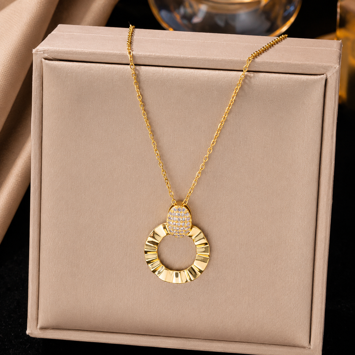 Halo Jewellery Set