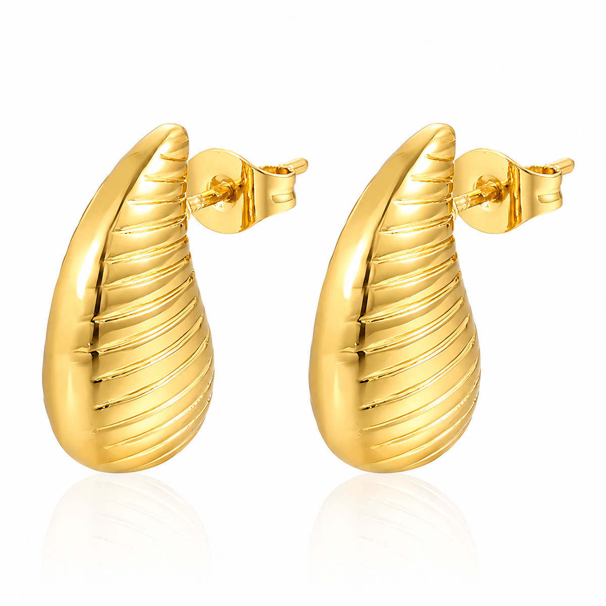 Ribbed Gold Earrings